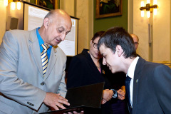 AGH_Diament_2011055